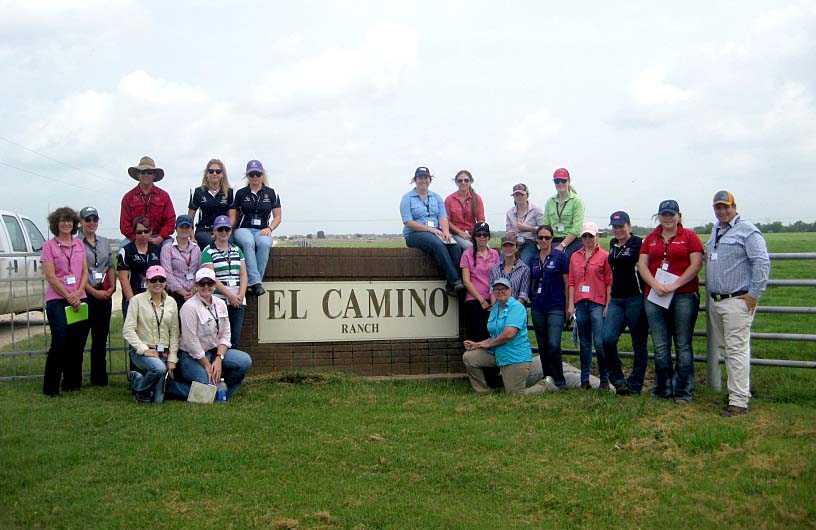 Australian students at El Camino Ranch.