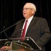 Dr. Zerle Carpenter speaking
