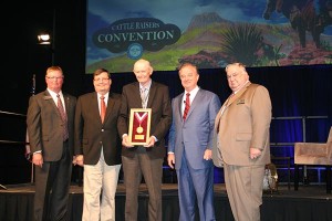 (Left) Richard Thorpe, Texas and Southwestern Cattle Raisers Association vice president, Dr. Mark Hussey, Texas A&M University interim president, Dr. Charles W. Graham, Texas A&M AgriLife Distinguished Texan in Agriculture Award recipient, John Sharp, Texas A&M University System chancellor, and Pete Bonds, Texas and Southwestern Cattle Raisers president.