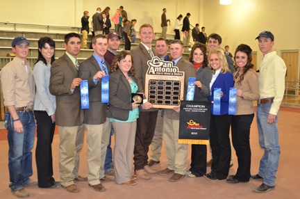 From left to right, Cassidy Hayes, Konni Kelso, Corey Sanchez, Keaton Dodd, Brant Poe, Katie Eslick, Brett Moriarty, Zach Davis, Justin James, Everleigh Hayes, MaKayla Spaman, Kit Clostio, Holly Behrens and Caleb Boardman.