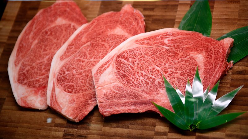 Wagu beef on a cutting board.