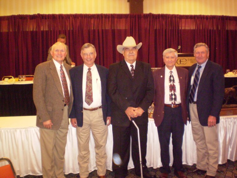 A 40-year reunion of the 1967 International Champion Livestock Judging Contest team in Chicago at the 2007 contest at Louisville, Kentucky. Pictured are, left to right, Wayne Porter, Jim Sanders, Roy Birk, Larry Boleman and David Wolfe. (Courtesy photo)