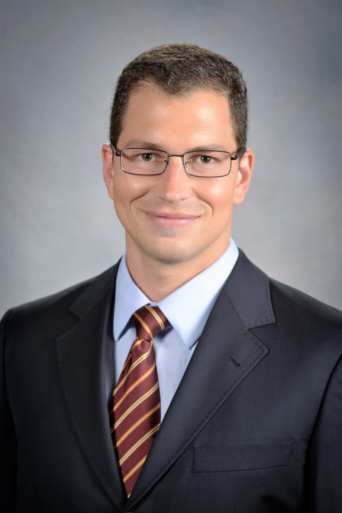 Dr. Rodolfo Cardoso