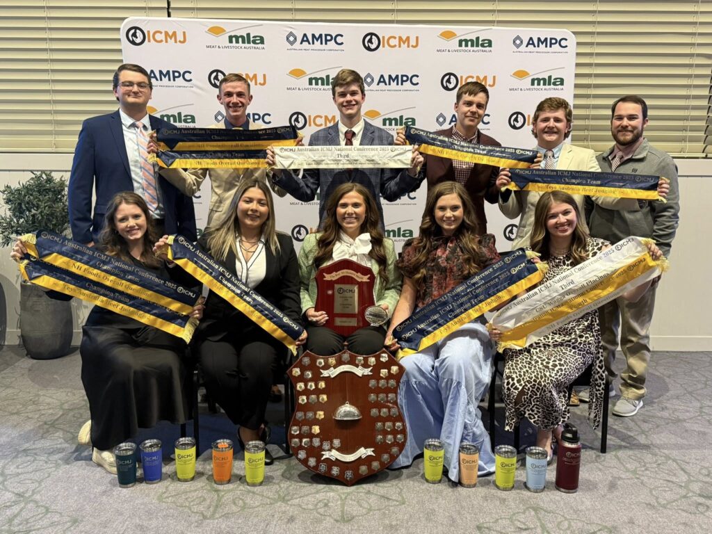 2025 Meat Judging team and coaches at the 2025 ICMJ contest. 